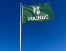 Load image into Gallery viewer, outdoor display of portland state vikings flag for tailgate decor
