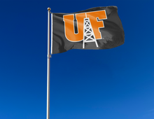 Load image into Gallery viewer, outdoor display of university of findlay oilers flag for tailgate decor

